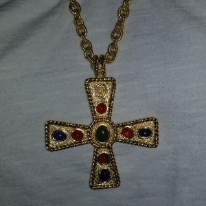 Necklace Gold Tone Heavy Cross Religious Hoc Signo